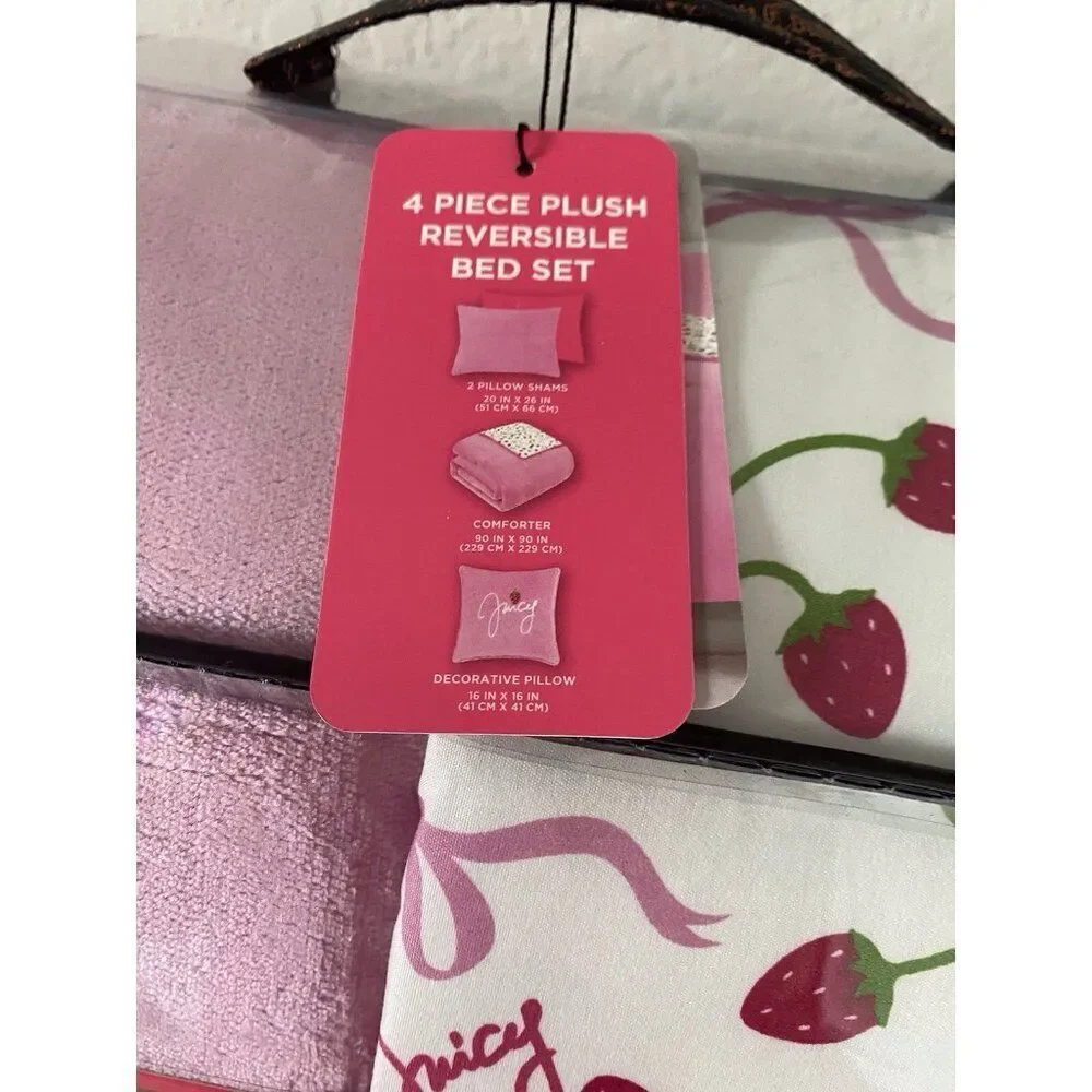 4 Pc Juicy Couture QUEEN Reversible Comforter Set Plush Pink Strawberries & Bows